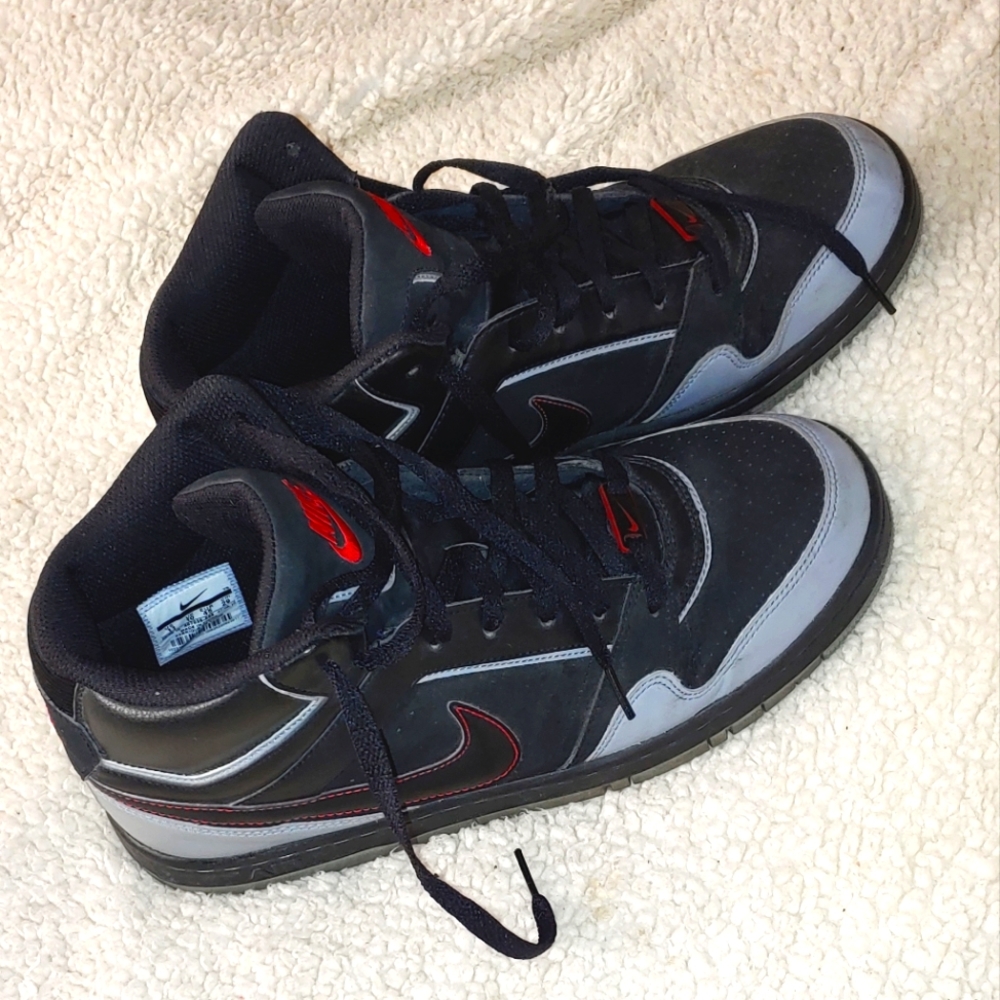Vintage NIKE Hightops - Picture 5 of 9